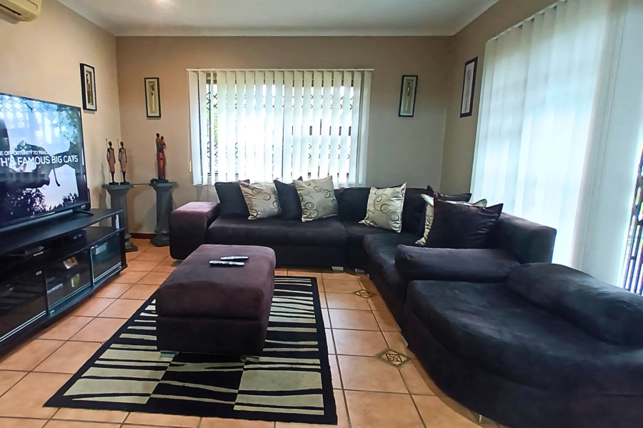 4 Bedroom Property for Sale in Beacon Bay Eastern Cape